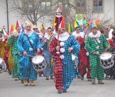 Fasnet im Hotzenwald und Guggenmusik