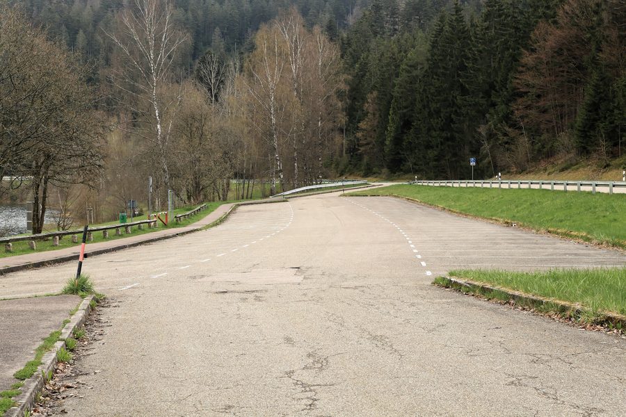 Nagoldtalsperre an der Landesstraße 362 in Seewald