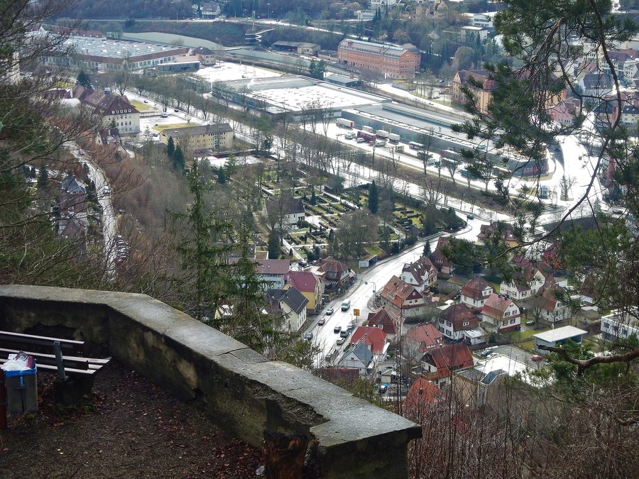 Blick von der Schillerhöhe auf Oberndorf am Neckar und das Neckartal