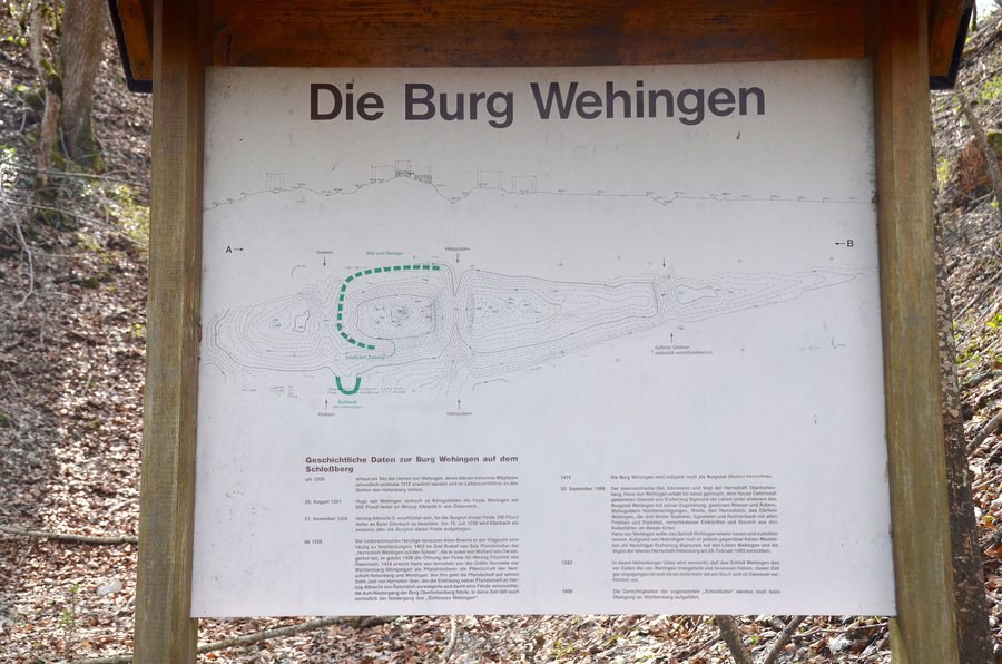 Informationstafel zur Burg Wehingen (Harrasburg) bei Harras in der Gemeinde Wehingen