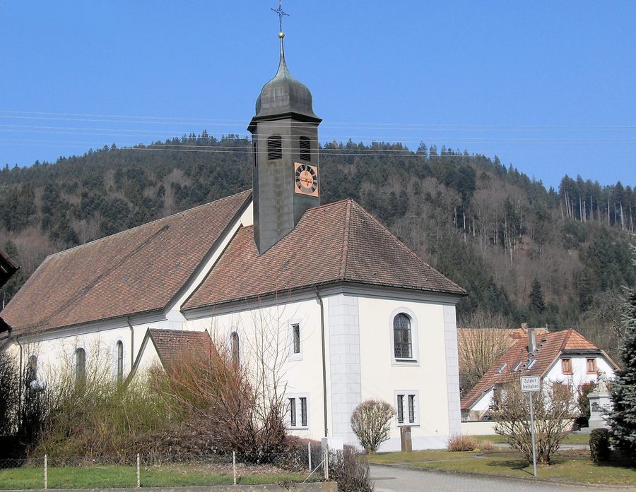 Südseite der Kirche St. Leonhard in Niederwinden, Winden im Elztal