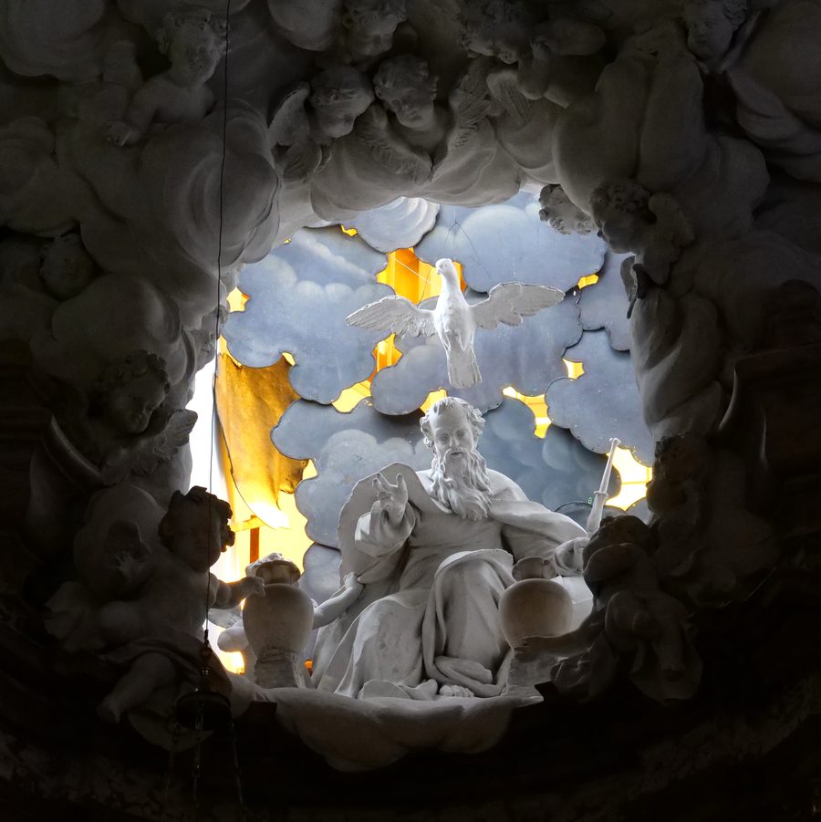 Schlosskirche des Schlosses Rastatt mit barocker Innenausstattung