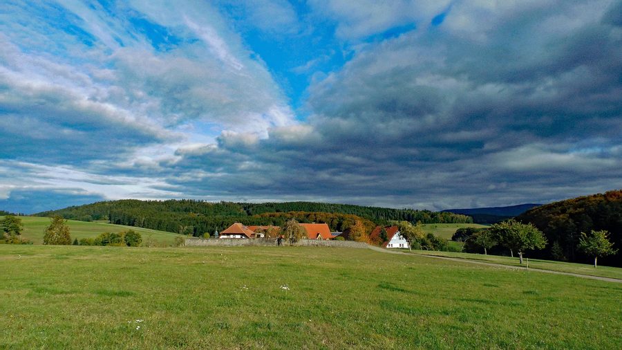 Landschaft des mittleren Schwarzwalds bei Biederbach im Landkreis Emmendingen