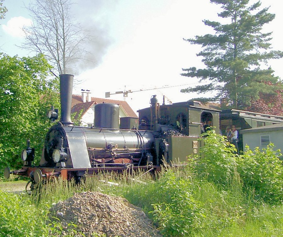 Dampflokomotive «Chanderli» der Kandertalbahn in Binzen