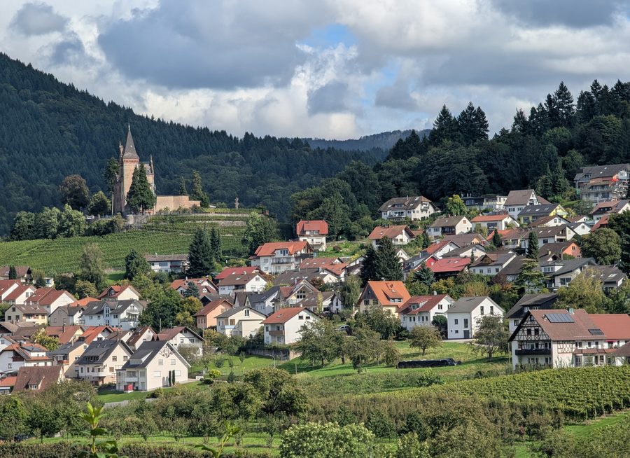 Schloss Rodeck in Kappelrodeck, von Waldulm aus gesehen