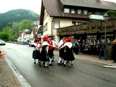 Schwarzwald Trachtenmode