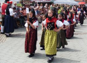 Trachten Schwarzwald: Trachten-Markt Bad Dürrheim